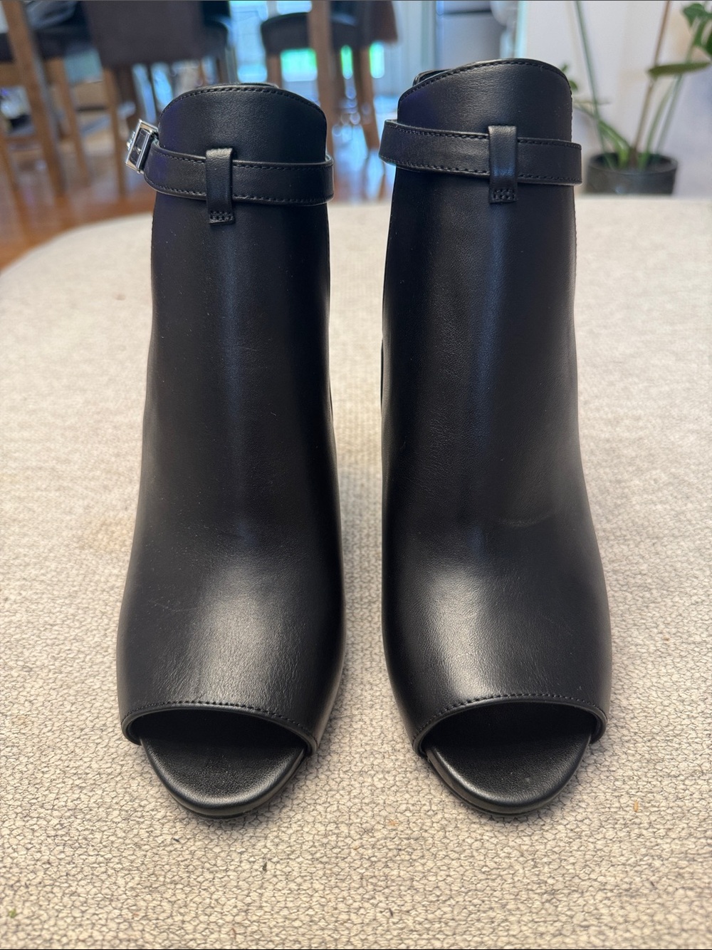Michael Kors Lawson Black Leather Open Toe Ankle Booties Size 8 NWOT